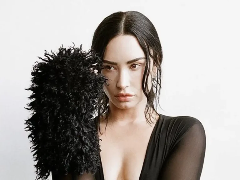 Após soldout, Demi Lovato anuncia data extra de turnê em São Paulo