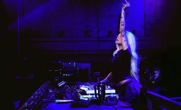 Pabllo Vittar dEEZER