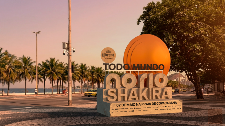 Todo Mundo no Rio ganha escultura de areia para o show de Shakira