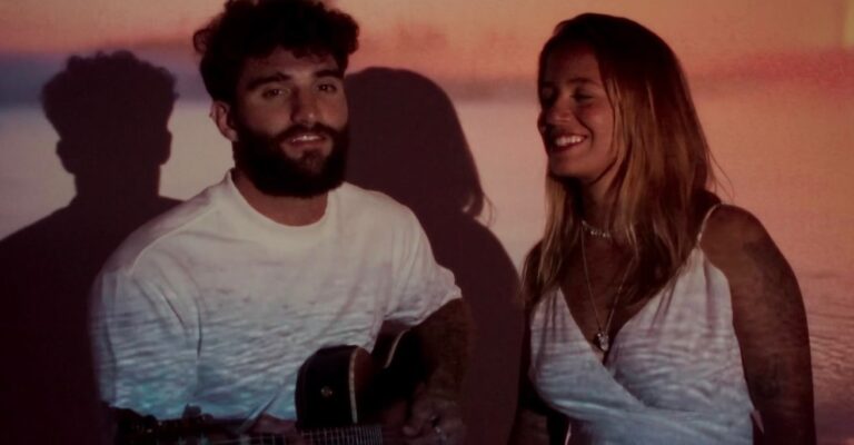 Duo Rosalu une música e paisagens litorâneas na inédita “Dia Amanheceu”