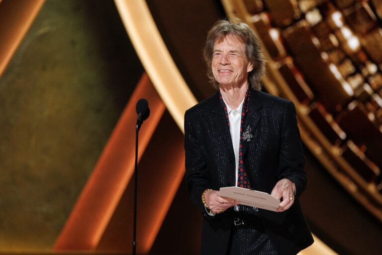 Mick Jagger revela segrego para longevidade: “não pode beber, nem usar drogas”