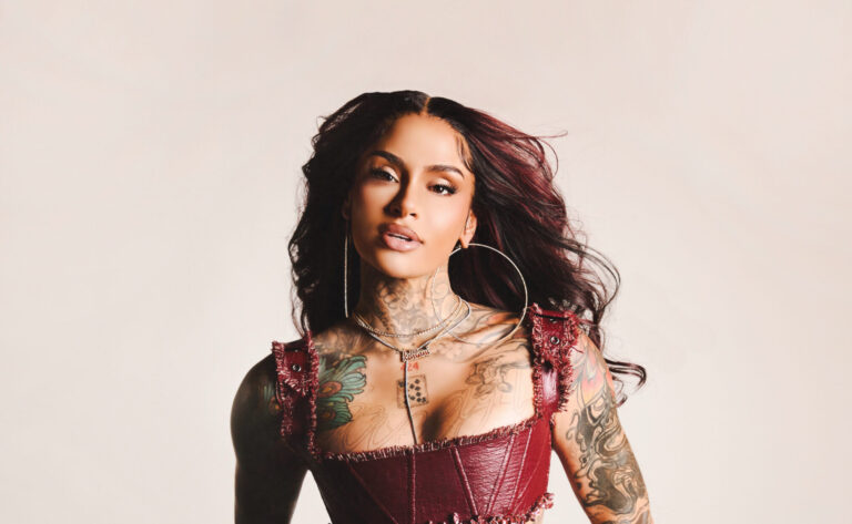Kehlani confirma sua primeira apresentação no Brasil no Festival AFROPUNK