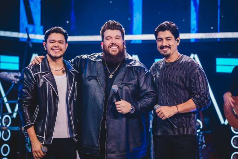 João Gustavo & Murilo e Panda mostram que ex perdeu a vez em “Nem Balancei”